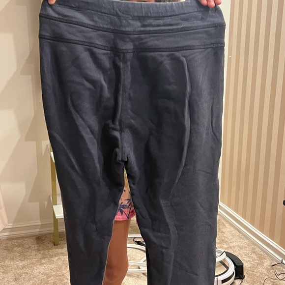 Standard James Perse sweatpants size XS - Picture 3 of 3